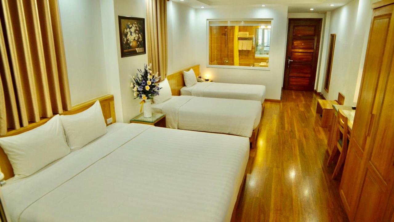 Blue Hotel